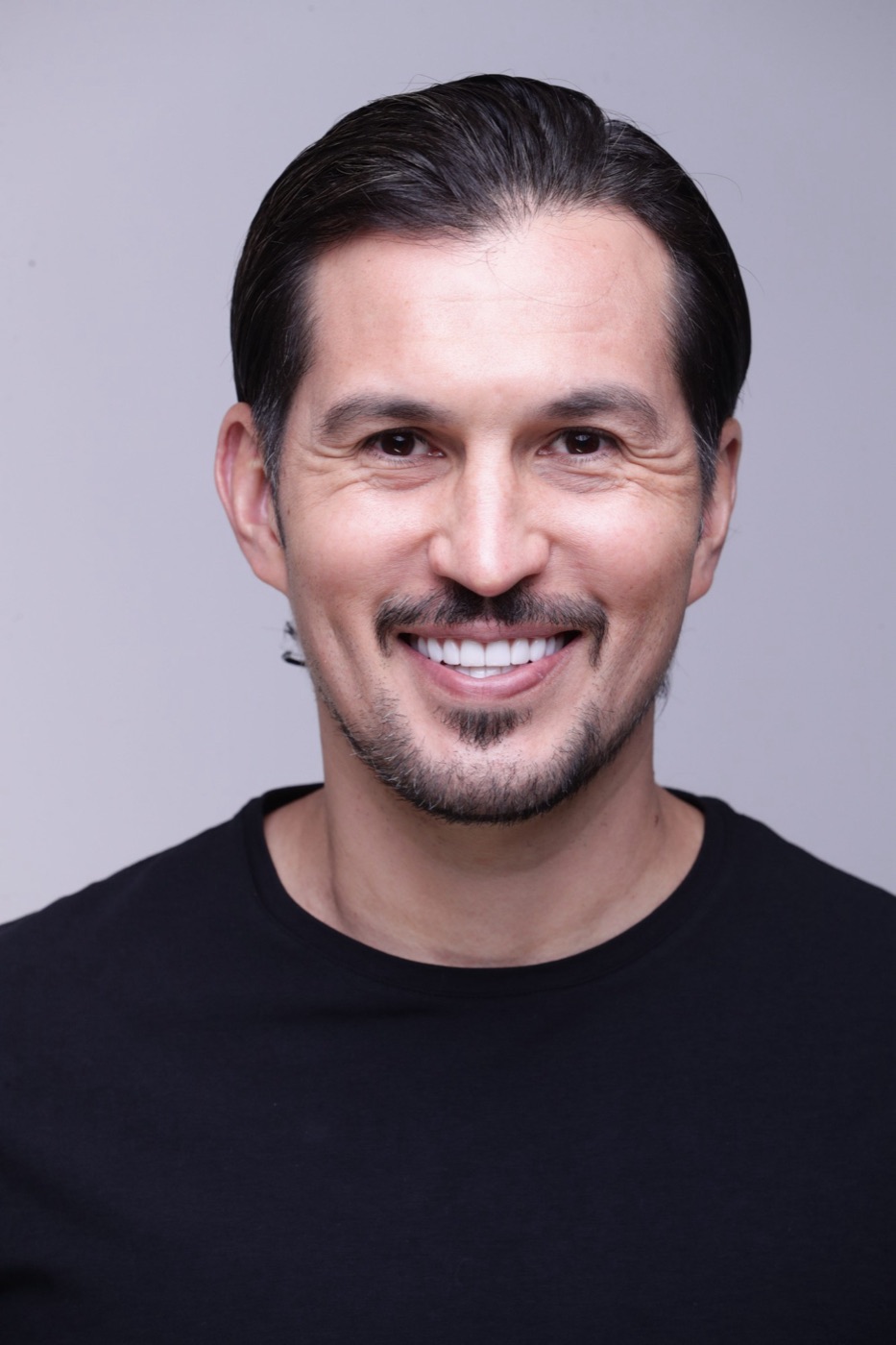 Jorge Torres Nilo sonriendo